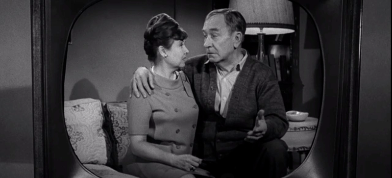 Illustration for article titled The Complete Twilight Zone Marathon Viewer's Guide
